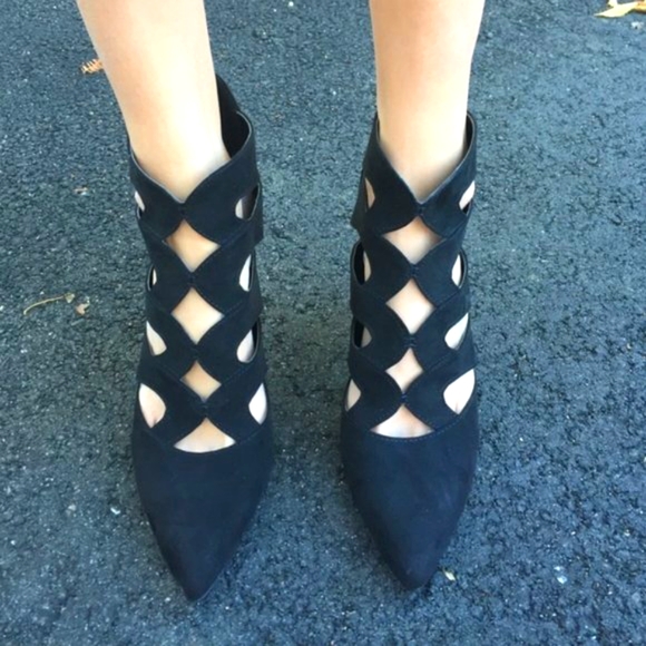 Nine west heels - Picture 2 of 8